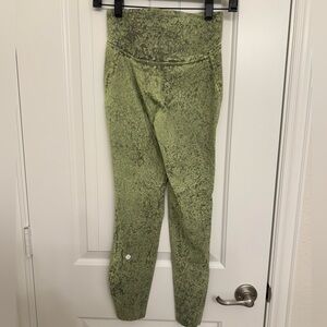 lululemon Base Pace Green City Grit Leggings sz 4